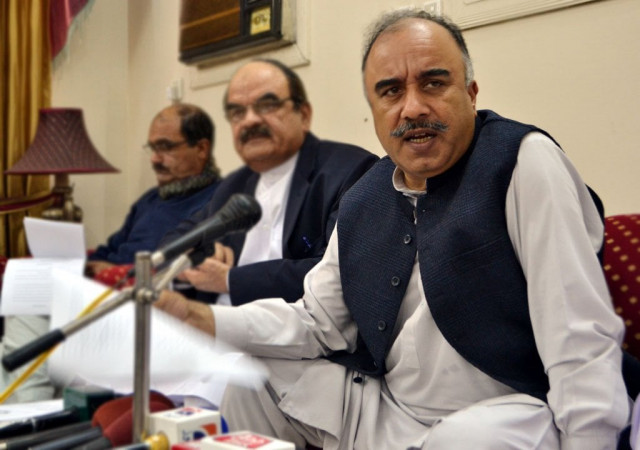 k p governor shah farman photo express k p governor shah farman photo express