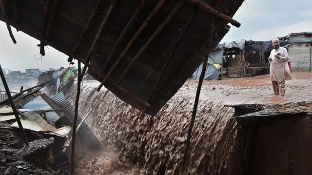 representational image   rain causes a roof to collapse in pakistan photo radio pakistan