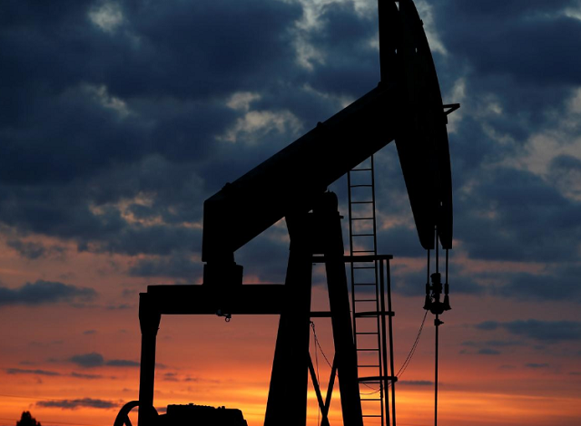 an oil pump is seen at sunset outside vaudoy en brie near paris france photo reuters an oil pump is seen at sunset outside vaudoy en brie near paris france photo reuters