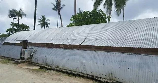 papua new guinea has cancelled a contract with an australian backed firm running refugee camps on manus island photo afp papua new guinea has cancelled a contract with an australian backed firm running refugee camps on manus island photo afp