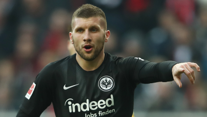 frankfurt s rebic joins ac milan in switch with silva