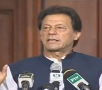 pm imran seeks to quell talk of war with india