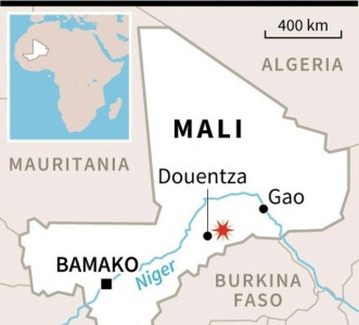 14 bus passengers killed by road mine in mali