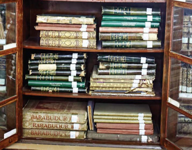 treasure trove awesome collection in awful condition