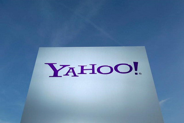 a yahoo logo is pictured in front of a building in rolle switzerland december 12 2012 photo reuters