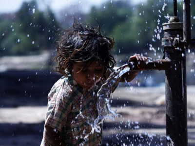 sindh centre join hands to resolve water sewerage issues