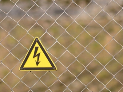 three electrocuted to death in bhitaiabad