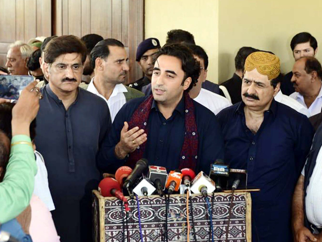 ppp chairman bilawal bhutto zardari speaks to media in jamshoro on wednesday photo ppi