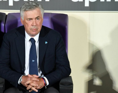 ancelotti outraged by san paolo building work