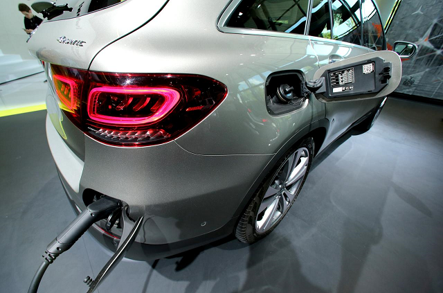 a mercedes benz glc 300 e 4matic gas pump nozzle and power connectors is pictured at the international frankfurt motor show iaa in frankfurt germany september 11 2019 photo reuters a mercedes benz glc 300 e 4matic gas pump nozzle and power connectors is pictured at the international frankfurt motor show iaa in frankfurt germany september 11 2019 photo reuters