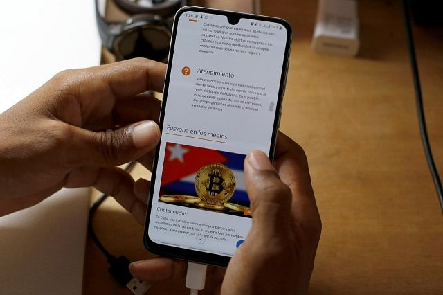 jason sanchez 35 shows the startup fusyona displayed on his mobile phone havana cuba september 5 2019 photo reuters jason sanchez 35 shows the startup fusyona displayed on his mobile phone havana cuba september 5 2019 photo reuters