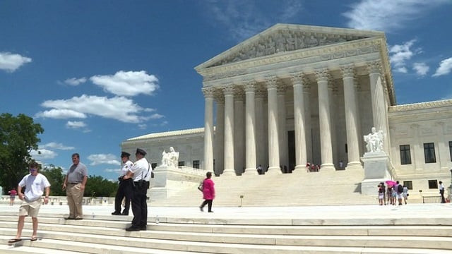 the us supreme court earlier granted the trump administration s to fully enforce a new rule that would curtail asylum applications by immigrants at the us mexico border photo afp the us supreme court earlier granted the trump administration s to fully enforce a new rule that would curtail asylum applications by immigrants at the us mexico border photo afp