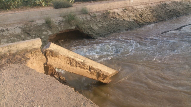 multiple leakages in hub canal result in 30mgd of water wasted on a daily basis photo express multiple leakages in hub canal result in 30mgd of water wasted on a daily basis photo express
