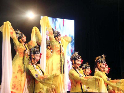 chinese troupe brings ancient art to life chinese troupe brings ancient art to life