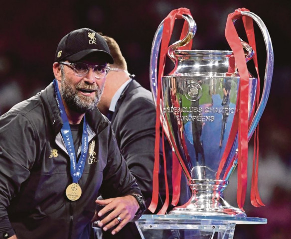 napoli are expected to pose the sternest test to the reds in a group which also includes unfancied salzburg and genk photo afp napoli are expected to pose the sternest test to the reds in a group which also includes unfancied salzburg and genk photo afp
