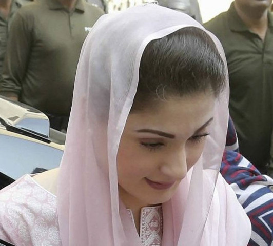 maryam nawaz in accountability court lahore on wednesday photo file maryam nawaz in accountability court lahore on wednesday photo file