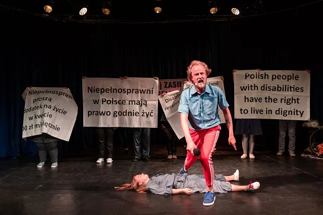 actors maciej pesta and maja kowalczyk of teatr 21 perform at the soho theater in warsaw during the quot revolution that wasn 039 t there quot photo afp actors maciej pesta and maja kowalczyk of teatr 21 perform at the soho theater in warsaw during the quot revolution that wasn 039 t there quot photo afp