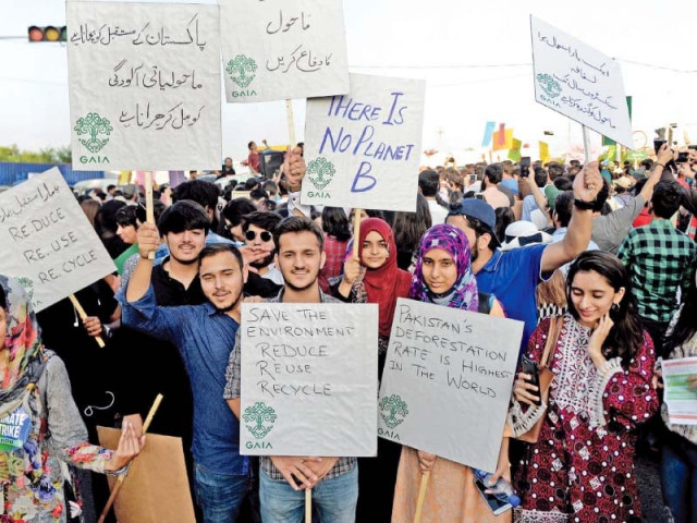 youth take part in the climate action march in islamabad photo zafar aslam express youth take part in the climate action march in islamabad photo zafar aslam express