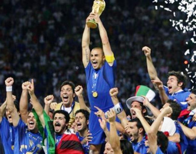 football injury forces cannavaro retirement