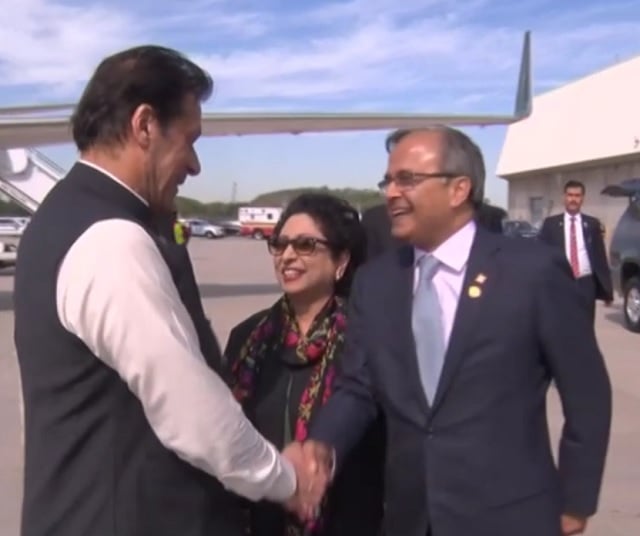 pm imran arrives in new york screengrab