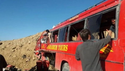 pakistan army soldiers among 26 dead in shahrah e kaghan bus crash pakistan army soldiers among 26 dead in shahrah e kaghan bus crash
