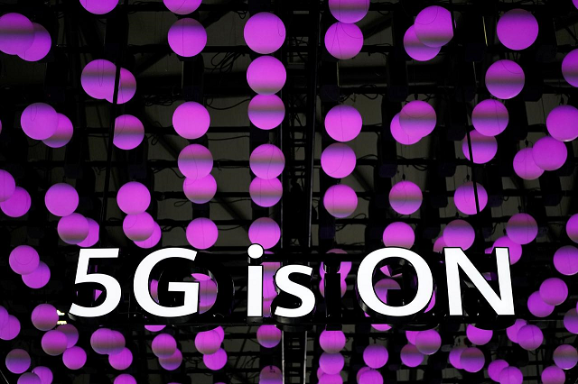 a 5g sign is pictured at huawei 039 s booth at the mobile world congress mwc in shanghai china june 28 2019 photo reuters a 5g sign is pictured at huawei 039 s booth at the mobile world congress mwc in shanghai china june 28 2019 photo reuters