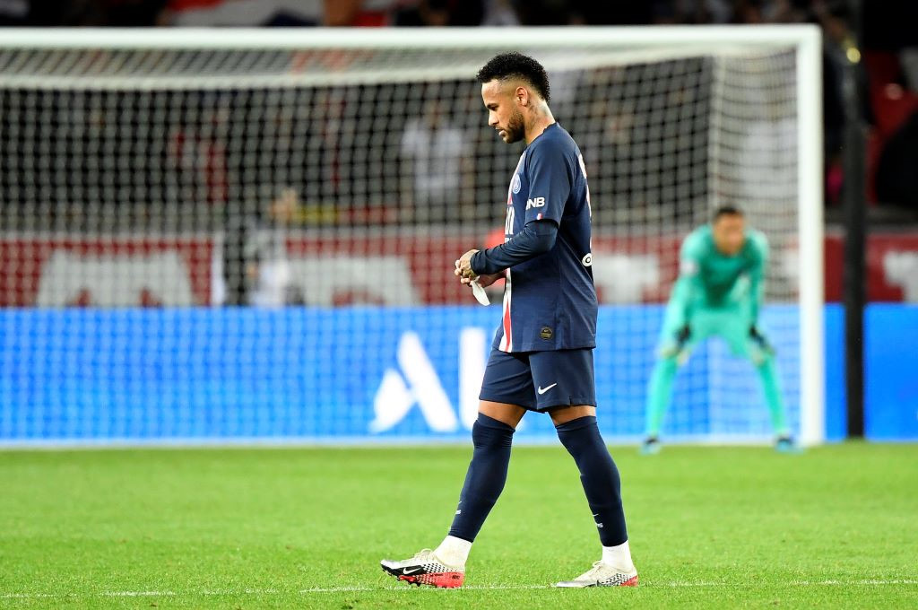 neymar who had scored late winners in each of his previous two ligue 1 games started alongside eric maxim choupo moting and pablo sarabia up front with edinson cavani kylian mbappe and mauro icardi all still injured photo afp