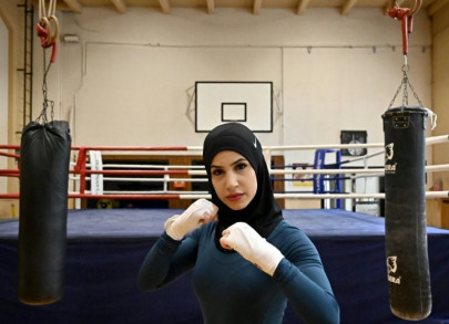german woman boxer s fight to wear headscarf in the ring