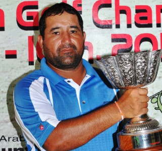 muneer clinches sindh open golf title muneer clinches sindh open golf title