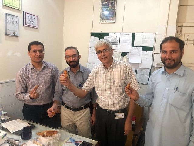 doctors observe pakora day in different hospitals of the provincial capital photo express doctors observe pakora day in different hospitals of the provincial capital photo express