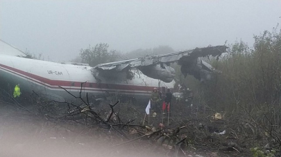 five killed in ukraine plane crash