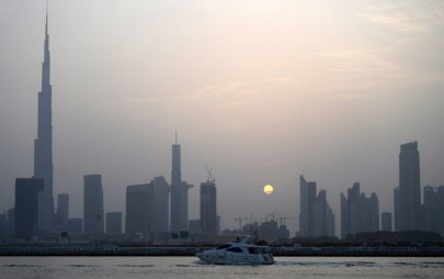 dubai seeks investment to bolster flagging economy dubai seeks investment to bolster flagging economy
