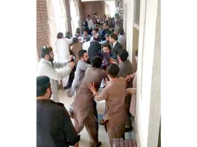 zangi khan bhangi khan groups clash in court over blood feud