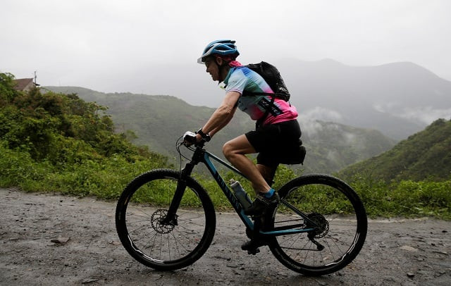 mirta munoz a 70 year old runner participates in the sky race bolivia 039 s toughest cycling competition bolivia skyrace photo reuters mirta munoz a 70 year old runner participates in the sky race bolivia 039 s toughest cycling competition bolivia skyrace photo reuters