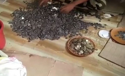 watch over rs1 million found from mumbai beggar s home watch over rs1 million found from mumbai beggar s home