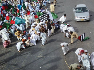 saving businesses rallies banned on the mall court told