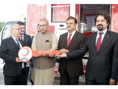 alvi urges youth to donate blood