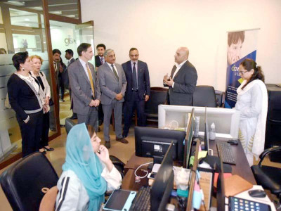 us offers opportunities to pakistani students