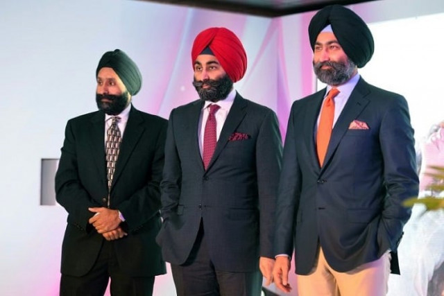 brothers shivinder c and malvinder r singh are said to have lost a fortune worth billions over the past decade photo afp brothers shivinder c and malvinder r singh are said to have lost a fortune worth billions over the past decade photo afp