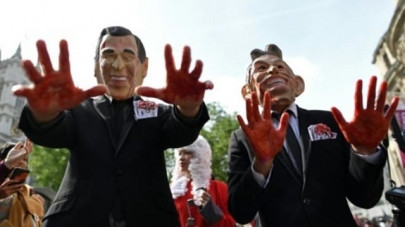 iraq war whistleblower film has bush and blair in its sights