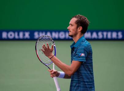 red hot medvedev beats tsitsipas to reach shanghai final red hot medvedev beats tsitsipas to reach shanghai final