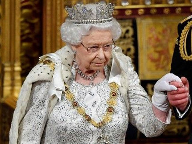 britain 039 s queen elizabeth leaves with charles prince of wales after delivering the queen 039 s speech during the state opening of parliament in london britain october 14 2019 photo reuters britain 039 s queen elizabeth leaves with charles prince of wales after delivering the queen 039 s speech during the state opening of parliament in london britain october 14 2019 photo reuters