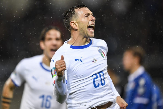 mancini celebrated his ninth win in a row as italian manager to draw level with the record run back in 1938 1939 photo afp mancini celebrated his ninth win in a row as italian manager to draw level with the record run back in 1938 1939 photo afp