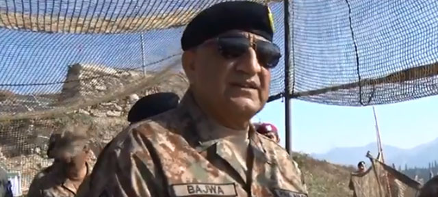 army chief general qamar bajwa at the loc on wednesday screen grab