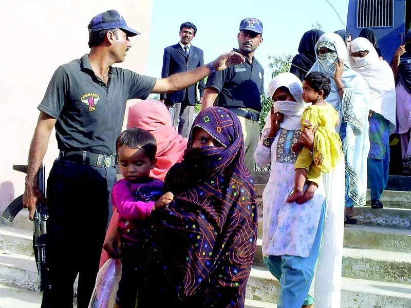 file photo of lady health workers photo naeem ghouri express file photo of lady health workers photo naeem ghouri express