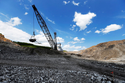 mine lessees to be bound to start work in a year mine lessees to be bound to start work in a year