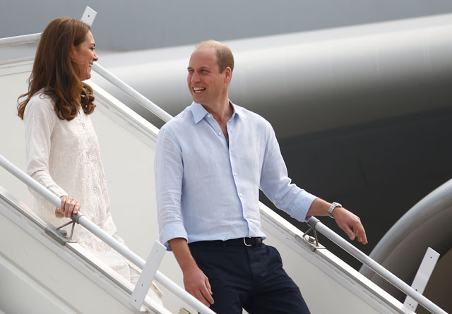 britain 039 s prince william and catherine duchess of cambridge arrive in lahore on thursday photo reuters