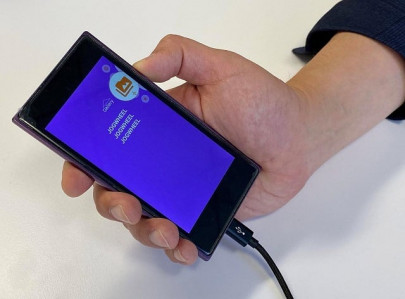 startup headed by ex apple engineer aims to eliminate smartphone buttons