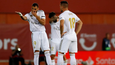 real madrid beaten by mallorca as barcelona go top of la liga real madrid beaten by mallorca as barcelona go top of la liga