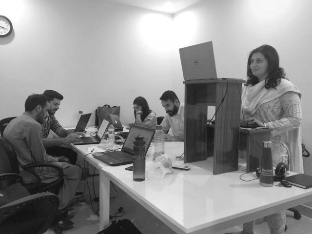 with the aid of technology and social media women in k p seek to transform the local entrepreneurial landscape photo file with the aid of technology and social media women in k p seek to transform the local entrepreneurial landscape photo file